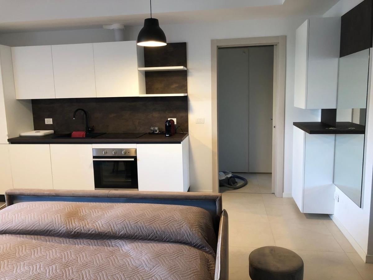 佩罗Loft With Terrace In Uptown Milan Near Rho Fiera公寓 外观 照片
